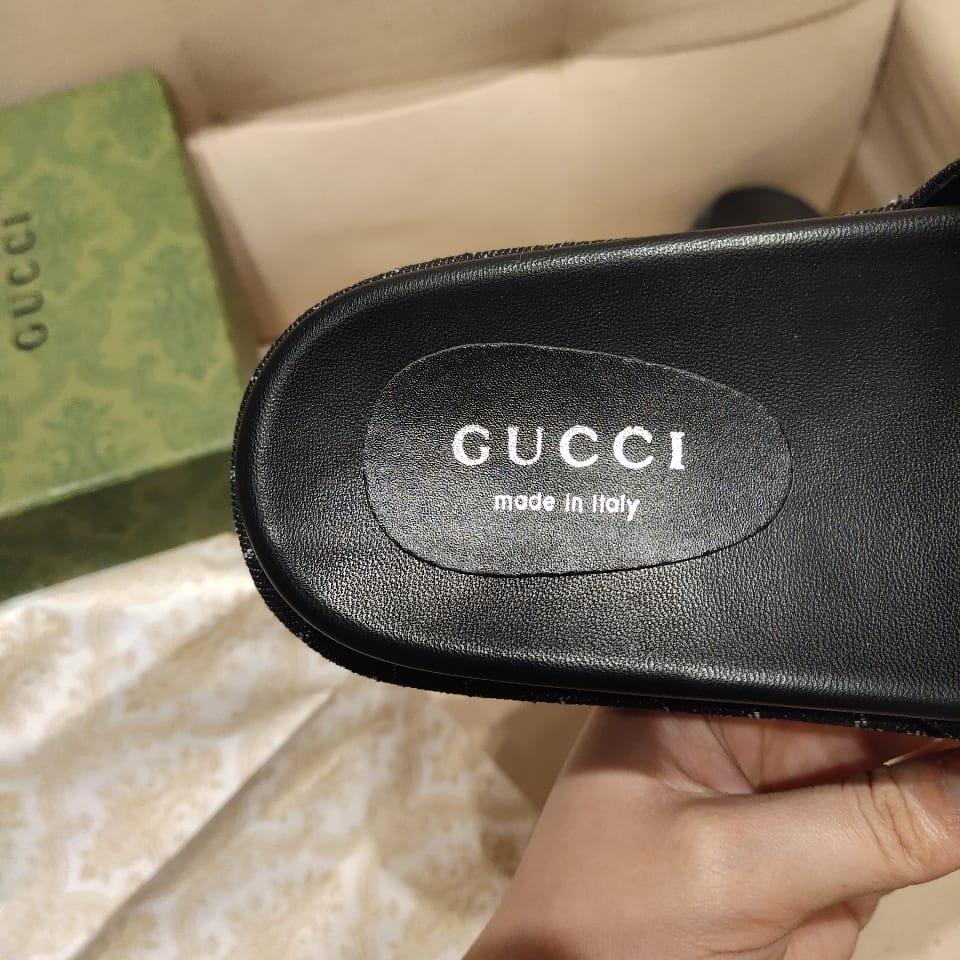Gucci Women's platform Slide Sandals