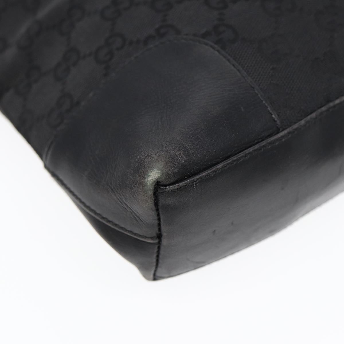 GUCCI GG Canvas Shoulder Bag Black Gold 33900 Auth 85998