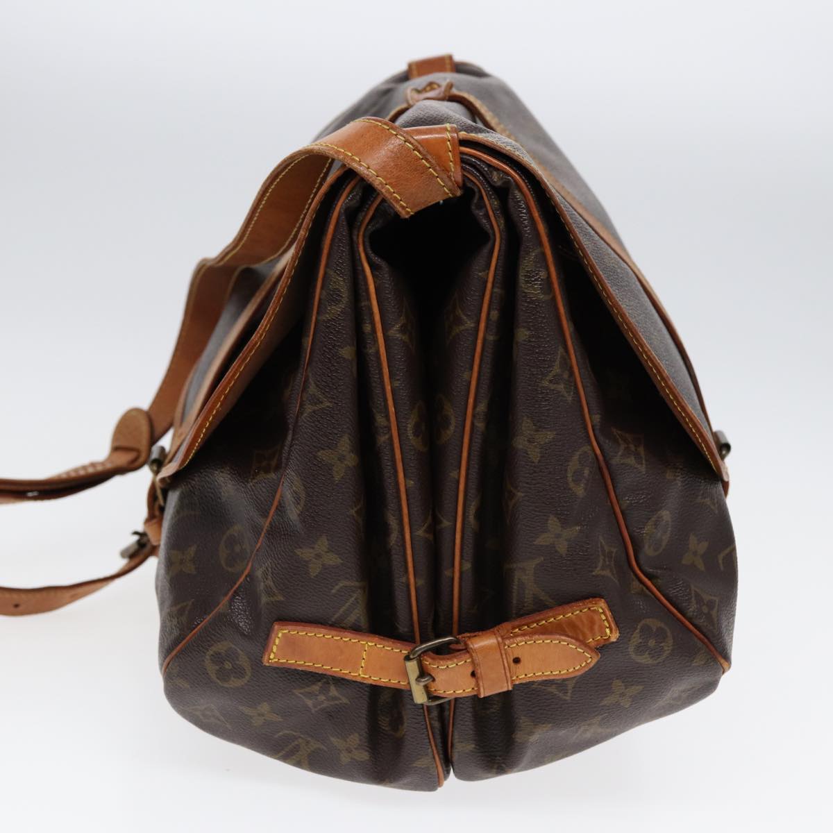 LOUIS VUITTON Monogram Saumur 35 Shoulder Bag M42254 LV Auth 86091