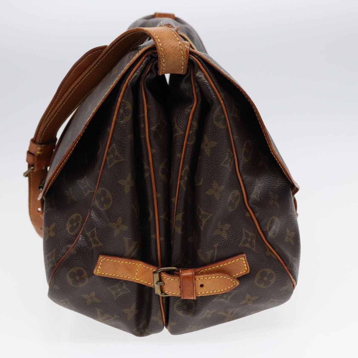 LOUIS VUITTON Monogram Saumur 35 Shoulder Bag M42254 LV Auth 86091