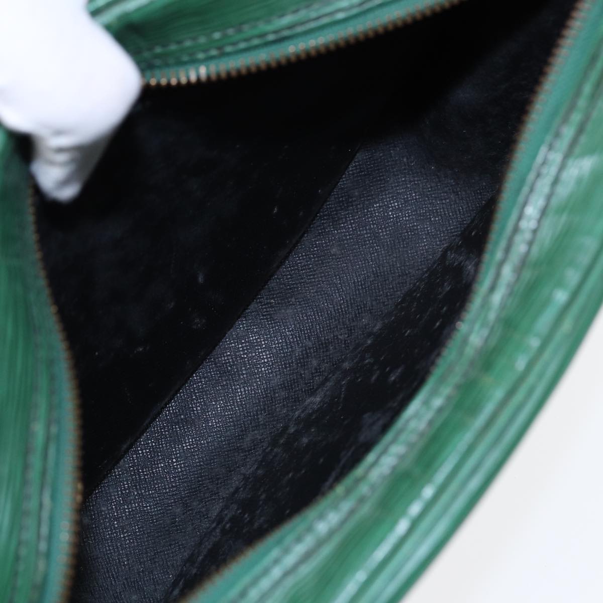 LOUIS VUITTON Epi Jeune Fille MM Shoulder Bag Green M52154 LV Auth 86819