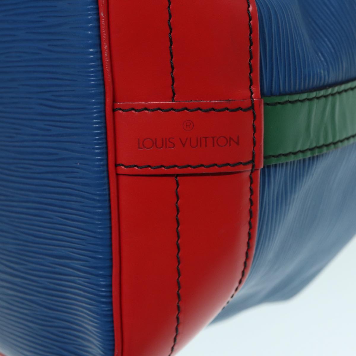 LOUIS VUITTON Epi Toriko Color Noe ShoulderBag Red Blue Green M44084 Auth 87337