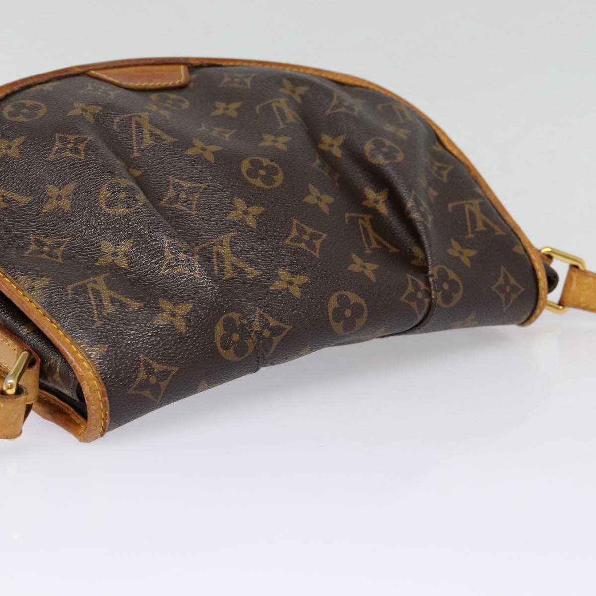 LOUIS VUITTON Monogram Menilmontant PM Shoulder Bag M40474 LV Auth 87593