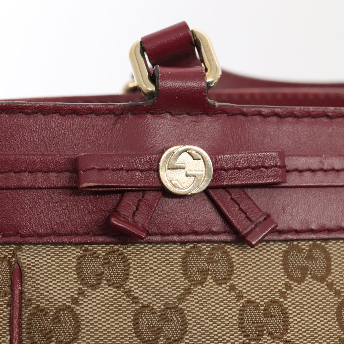 GUCCI GG Canvas Shoulder Bag Beige Gold 257061 Auth 88172