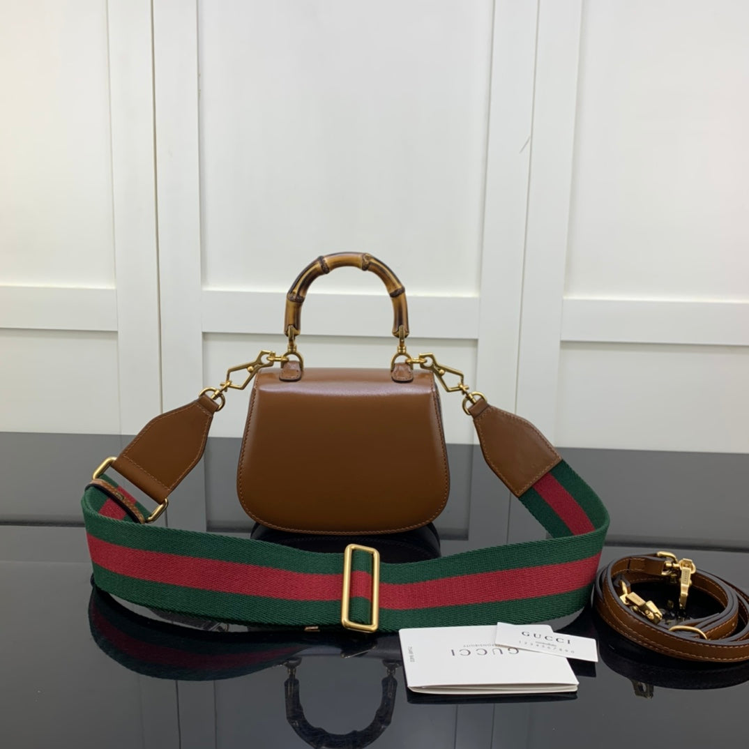 BOLSA GUCCI BAMBOO 1947 PEQUENA 17