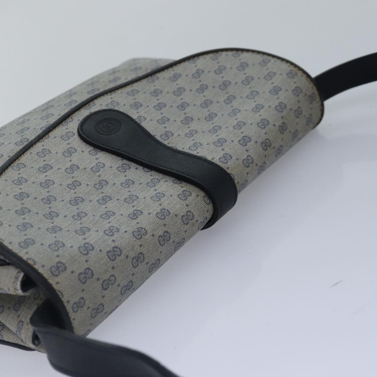 GUCCI Micro GG Supreme Shoulder Bag PVC Navy Gold Auth 88596