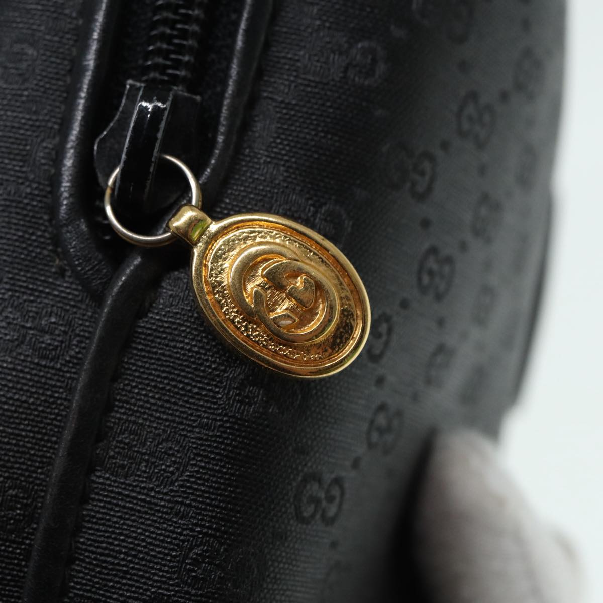 GUCCI Micro GG Canvas Shoulder Bag Black Gold 007 115 0093 Auth 88645