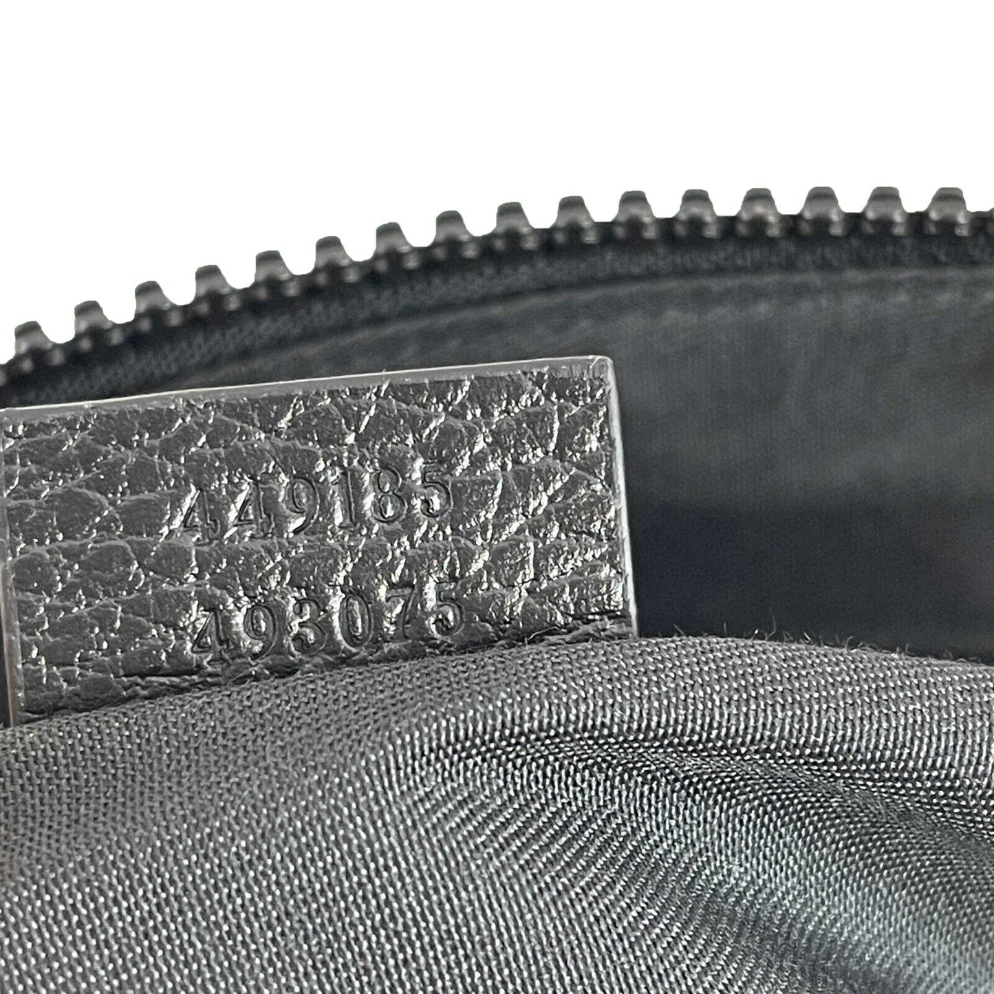 GUCCI New w/o Tags Front Zip Flat Messenger Crossbody Bag