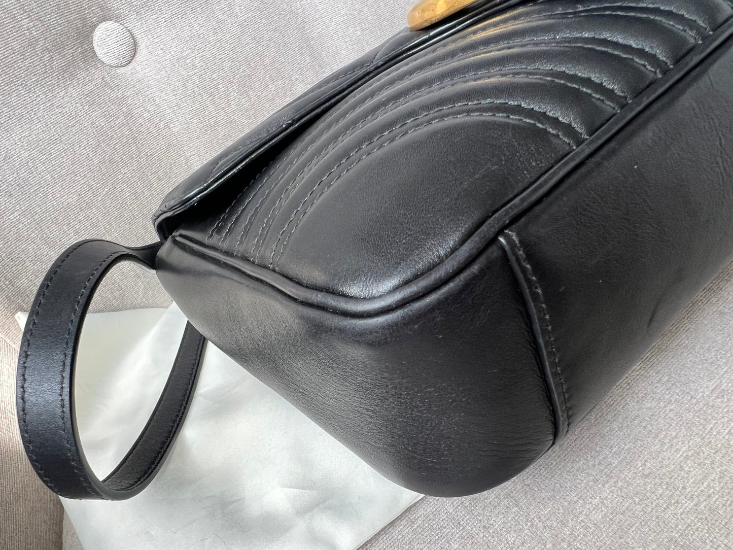 Gucci GG Black Marmont Medium Shoulder Bag