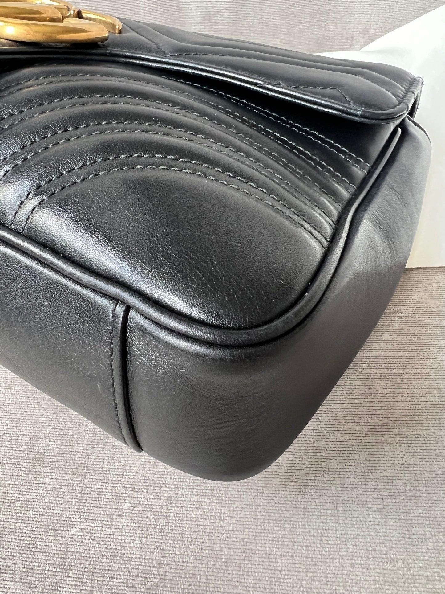 Gucci GG Black Marmont Medium Shoulder Bag