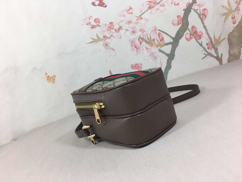 Gucci Bags - The Tote 445