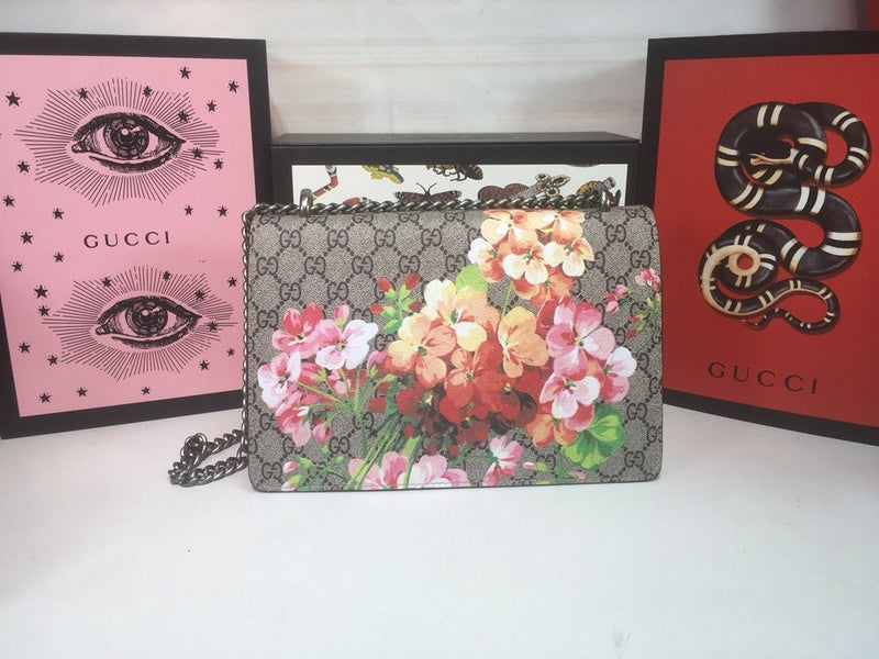 Gucci Bags - The Tote 312