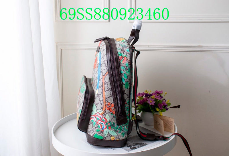 Gucci Bags - The Tote 1098