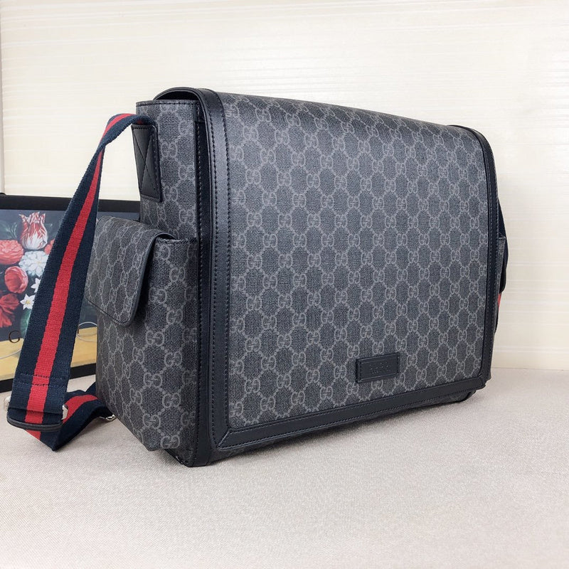Gucci Bags - The Tote 910
