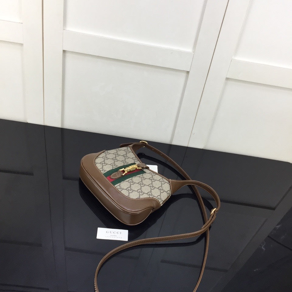 BOLSA GUCCI JACKIE MINI 19