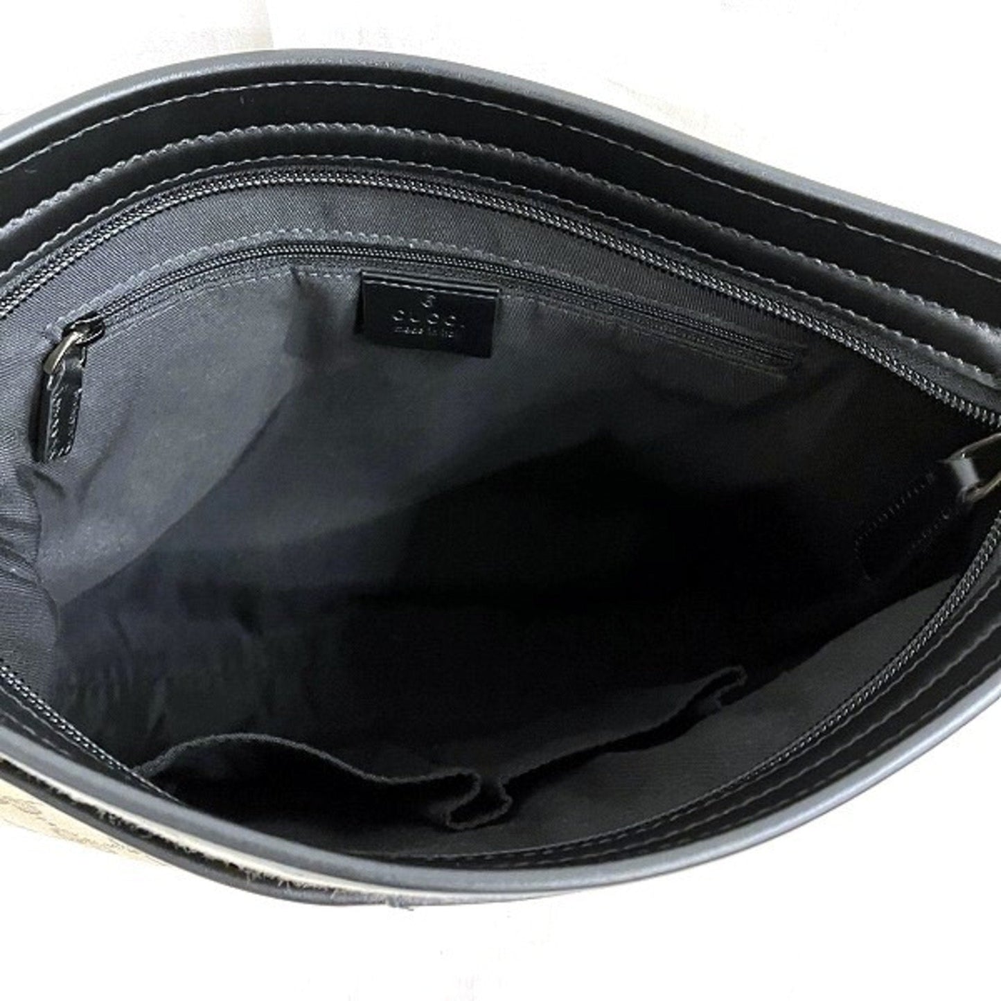 GUCCI GG canvas Shoulder Bag