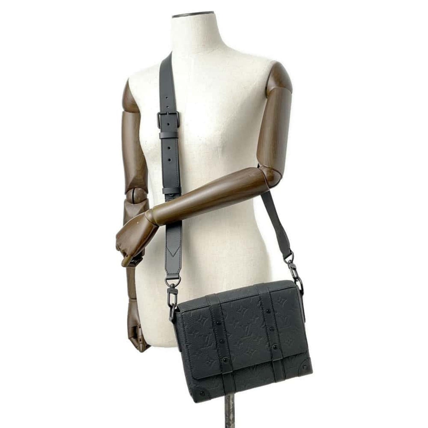 Louis Vuitton Taurillon Noir Leather Shoulder Bag