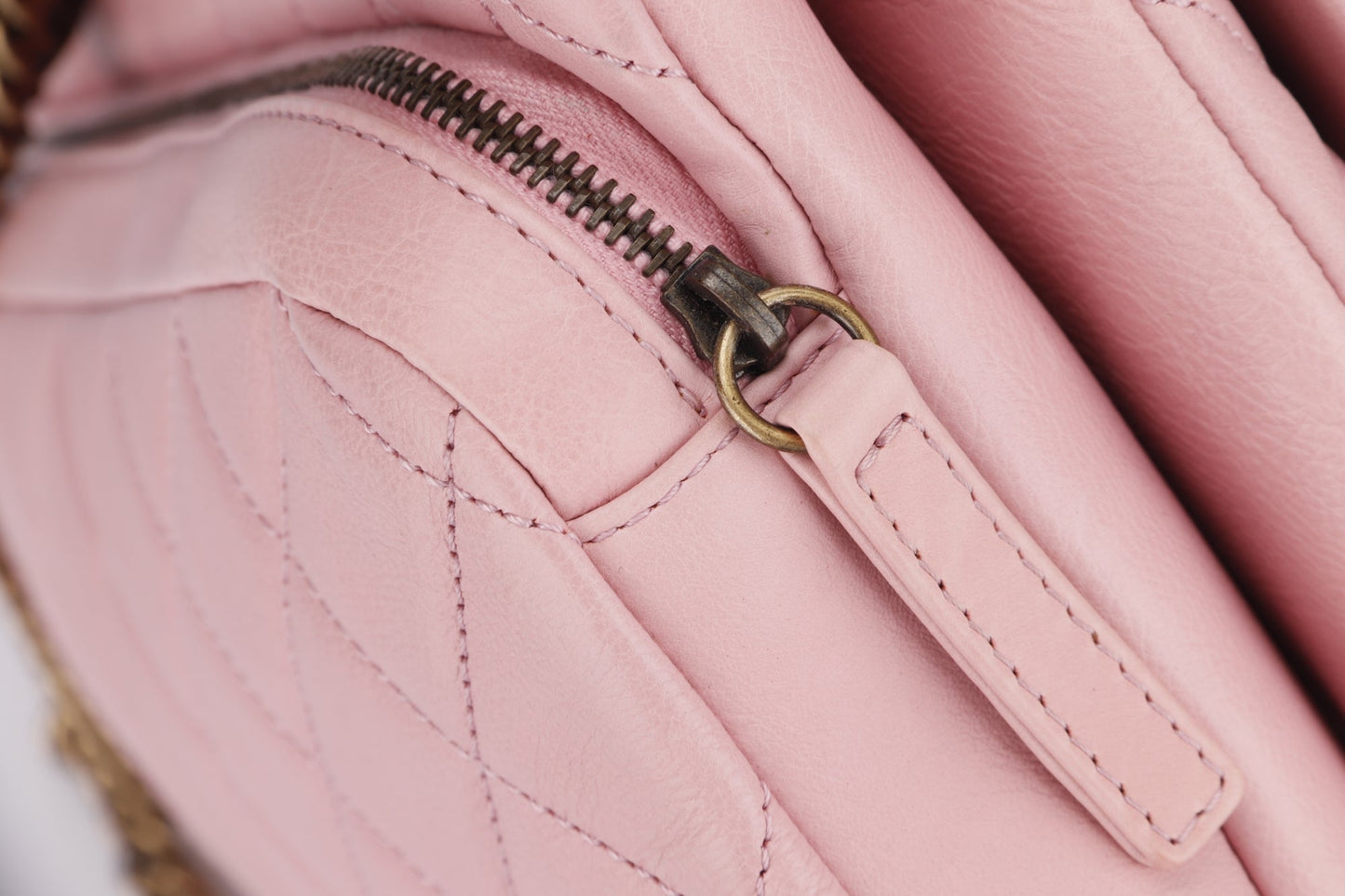 Chanel Quilted Pink Calf Leather Zippy Compartment Shoulder Bag (1875xxxx) width 28cm, Gold Chain, with & Dust Cover