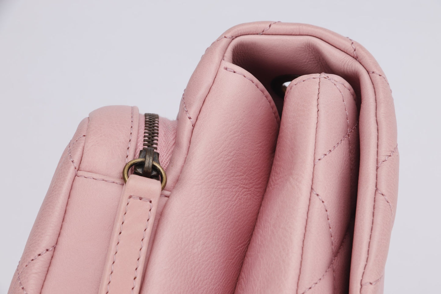 Chanel Quilted Pink Calf Leather Zippy Compartment Shoulder Bag (1875xxxx) width 28cm, Gold Chain, with & Dust Cover