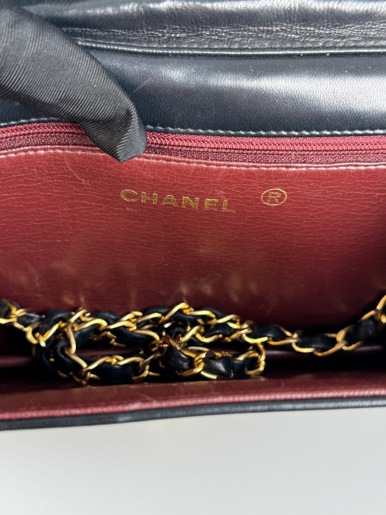 Chanel vintage Matelassé Lambskin Shoulder Bag in Black with 24 k gold hardware