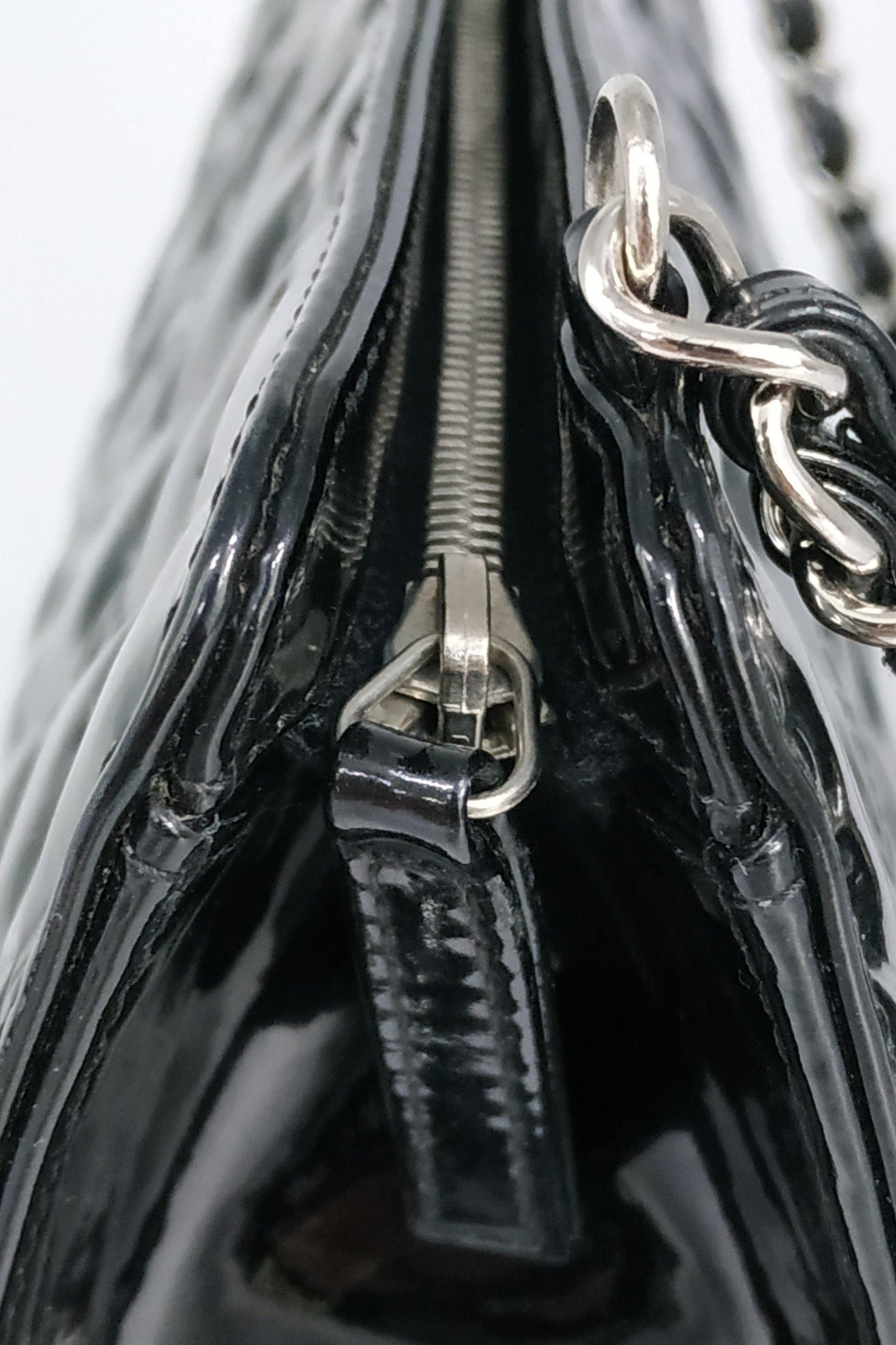 CC Icon Chain Shoulder Bag Patent
