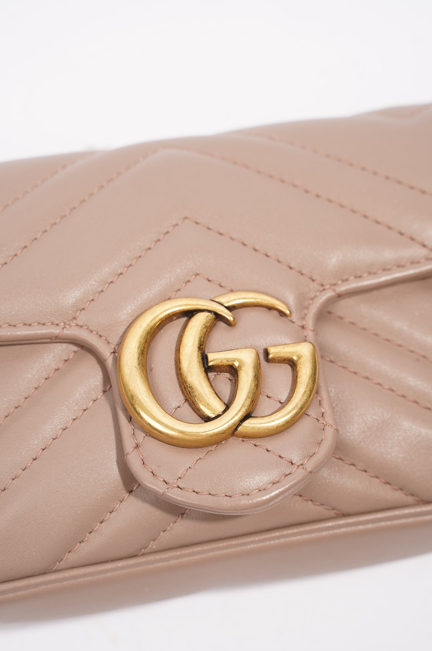 Gucci Womens GG Marmont Matelasse Pink Leather Super Mini