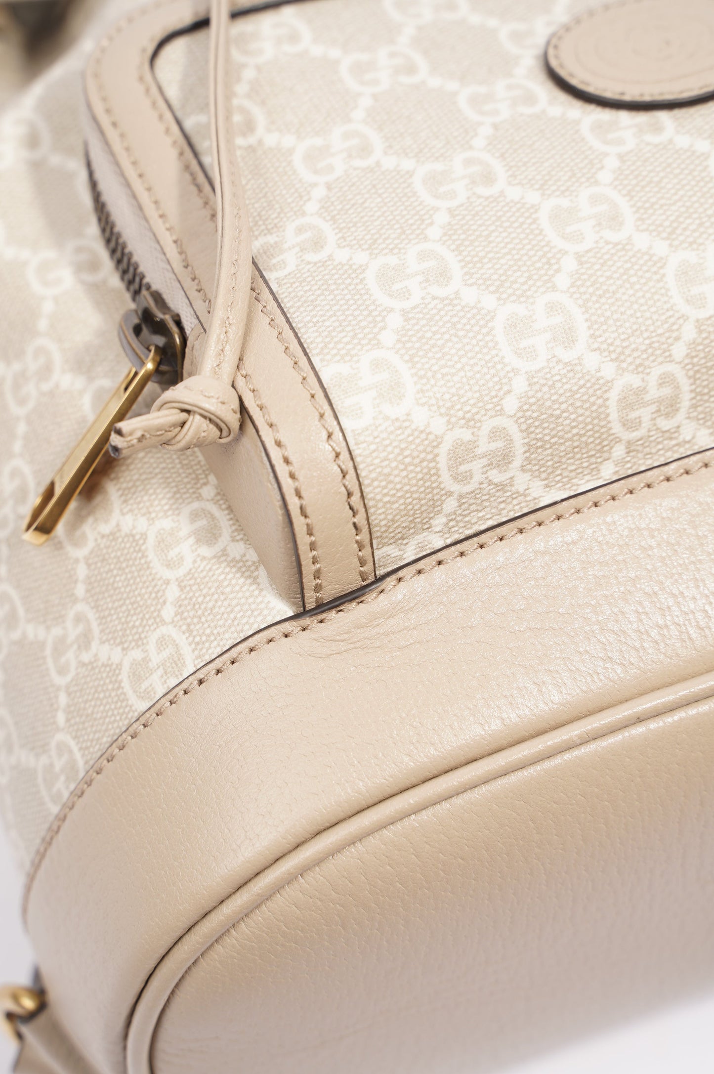 Gucci Interlocking G Backpack Beige / White Supreme Canvas