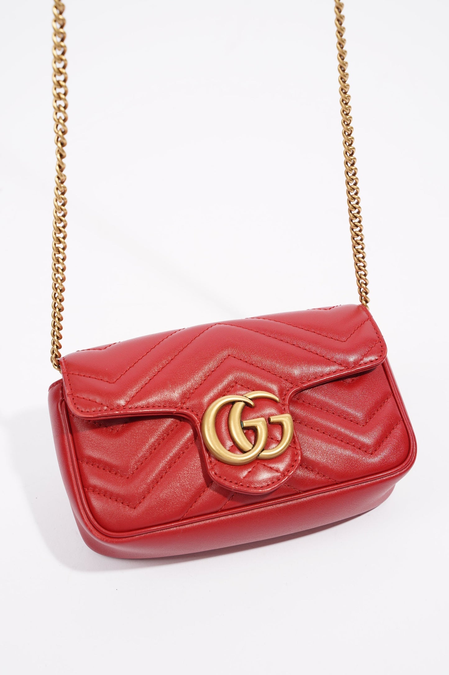 Gucci Womens Marmont Flap Red / Gold Super Mini