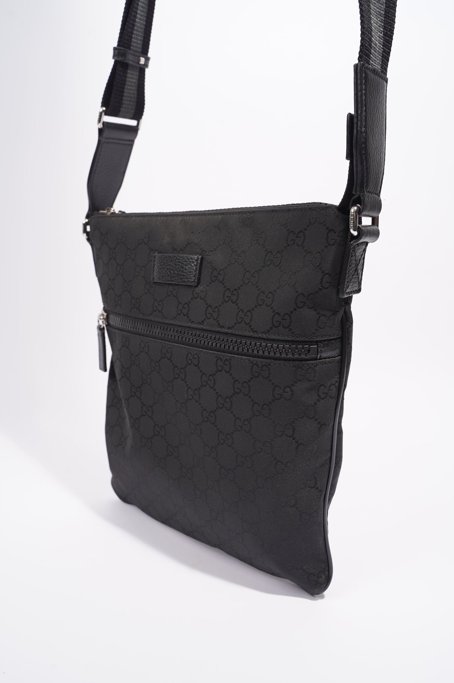 Gucci Mens GG Messenger Crossbody Black Nylon