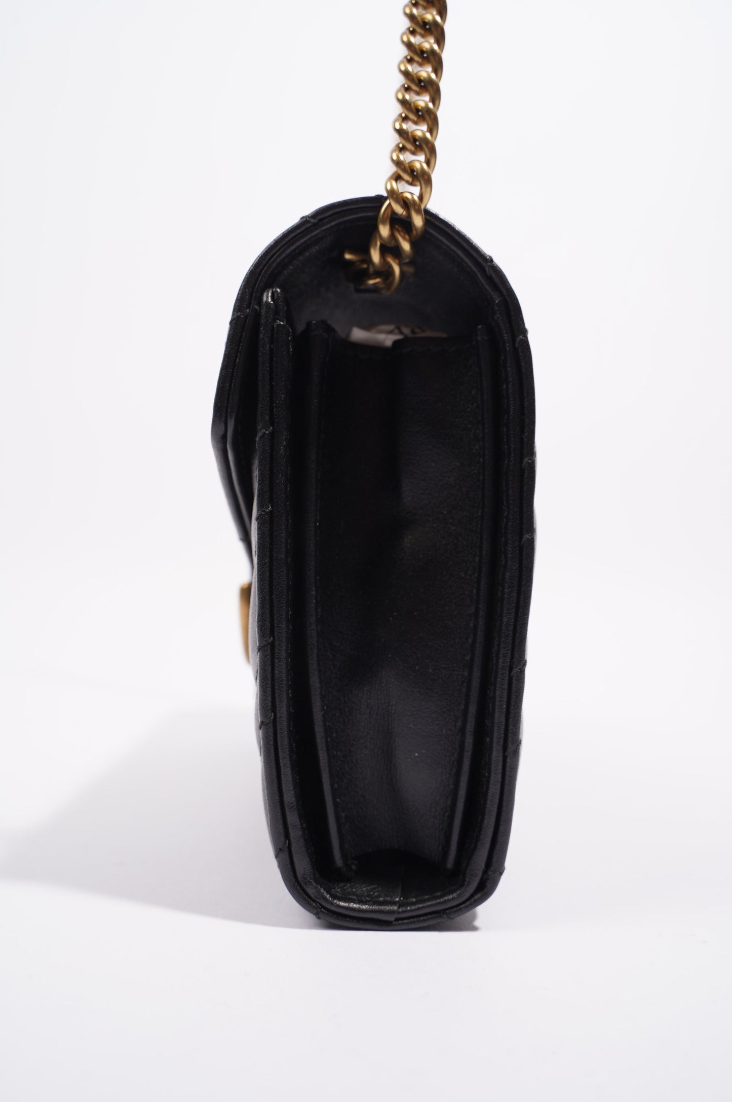 Gucci Womens Marmont Flap Black / Gold Matelasse Mini