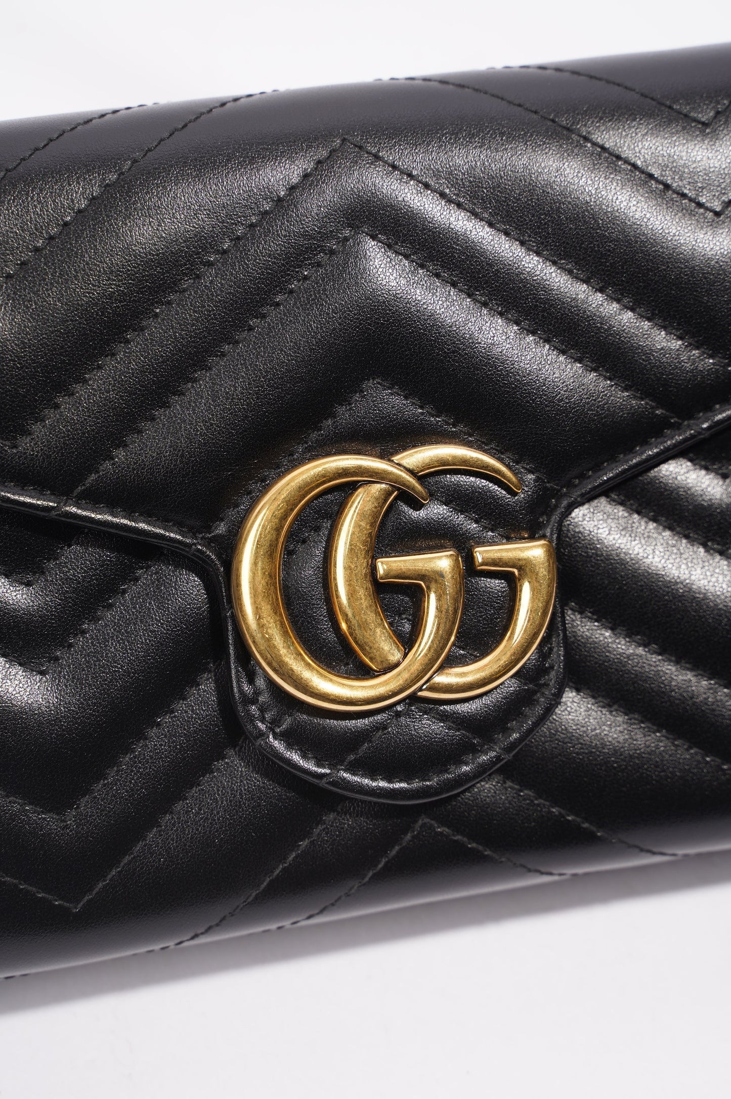 Gucci Womens GG Marmont Bag Black Matelasse Mini