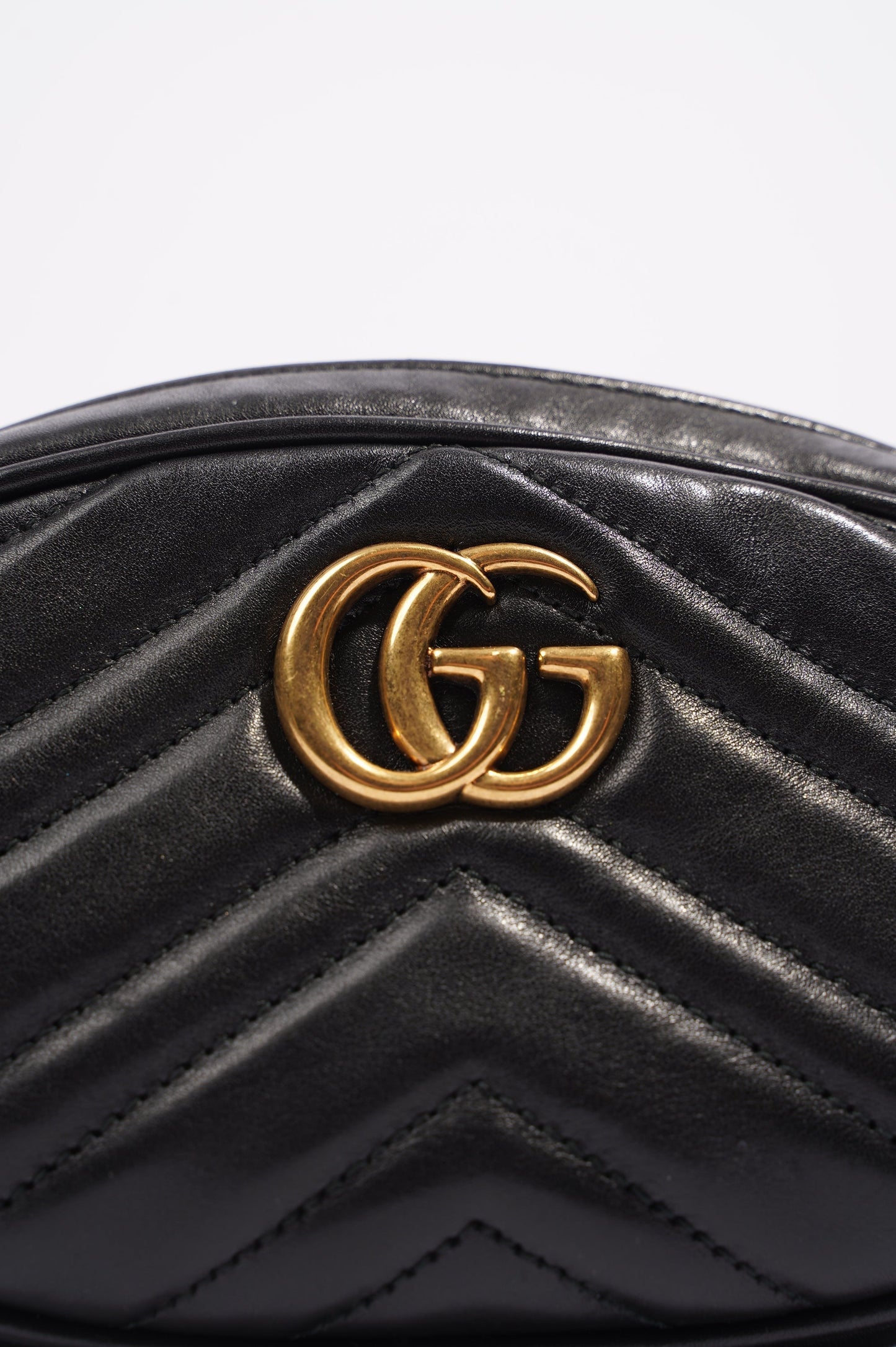 Gucci Womens Marmont Belt Bag Black / Gold 85