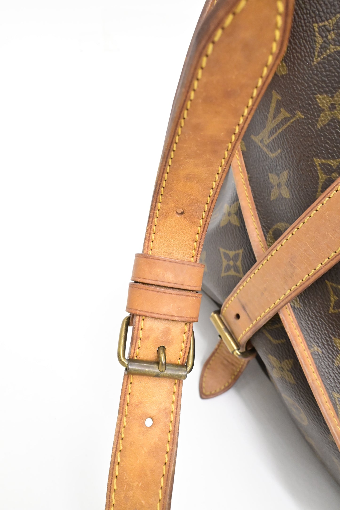 Louis Vuitton Saumur 43 in Monogram Canvas