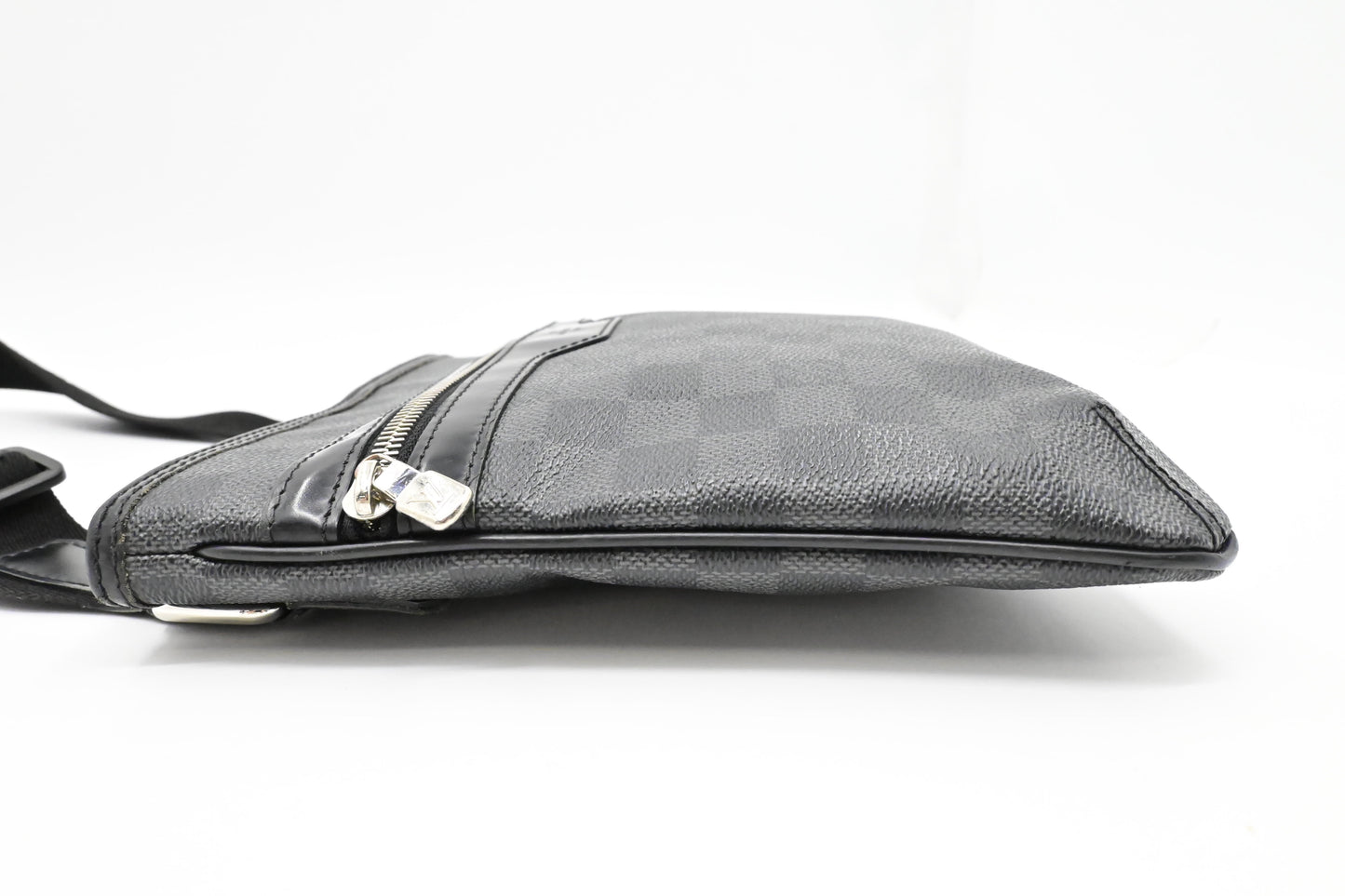Louis Vuitton Thomas in Damier Graphite Canvas