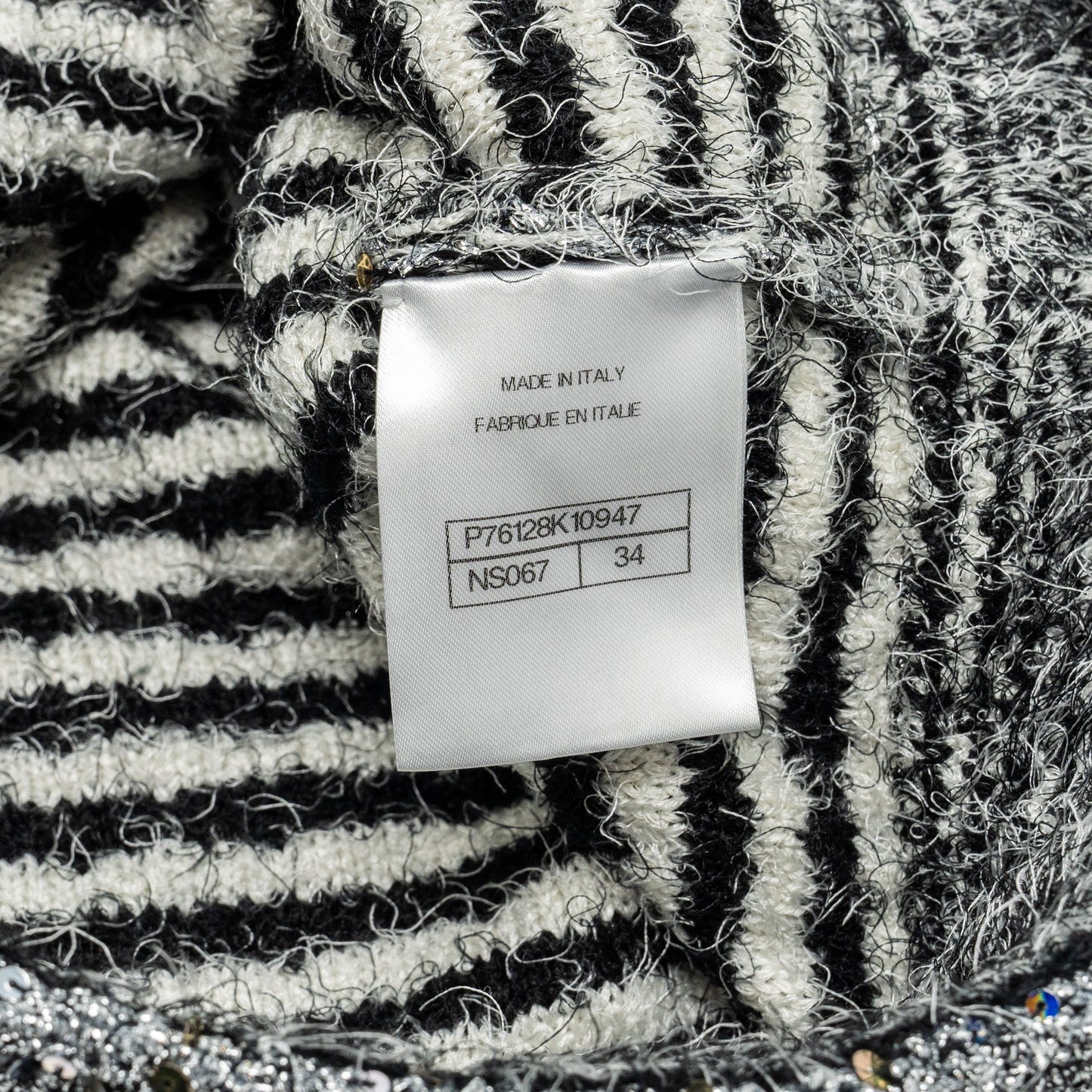 Chanel Size 34 23K Sequin Striped Knitted Off-the-shoulder Top Black/White/Silver