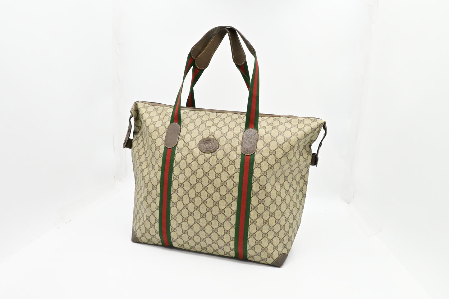 Gucci Shoulder Tote in GG Supreme Canvas