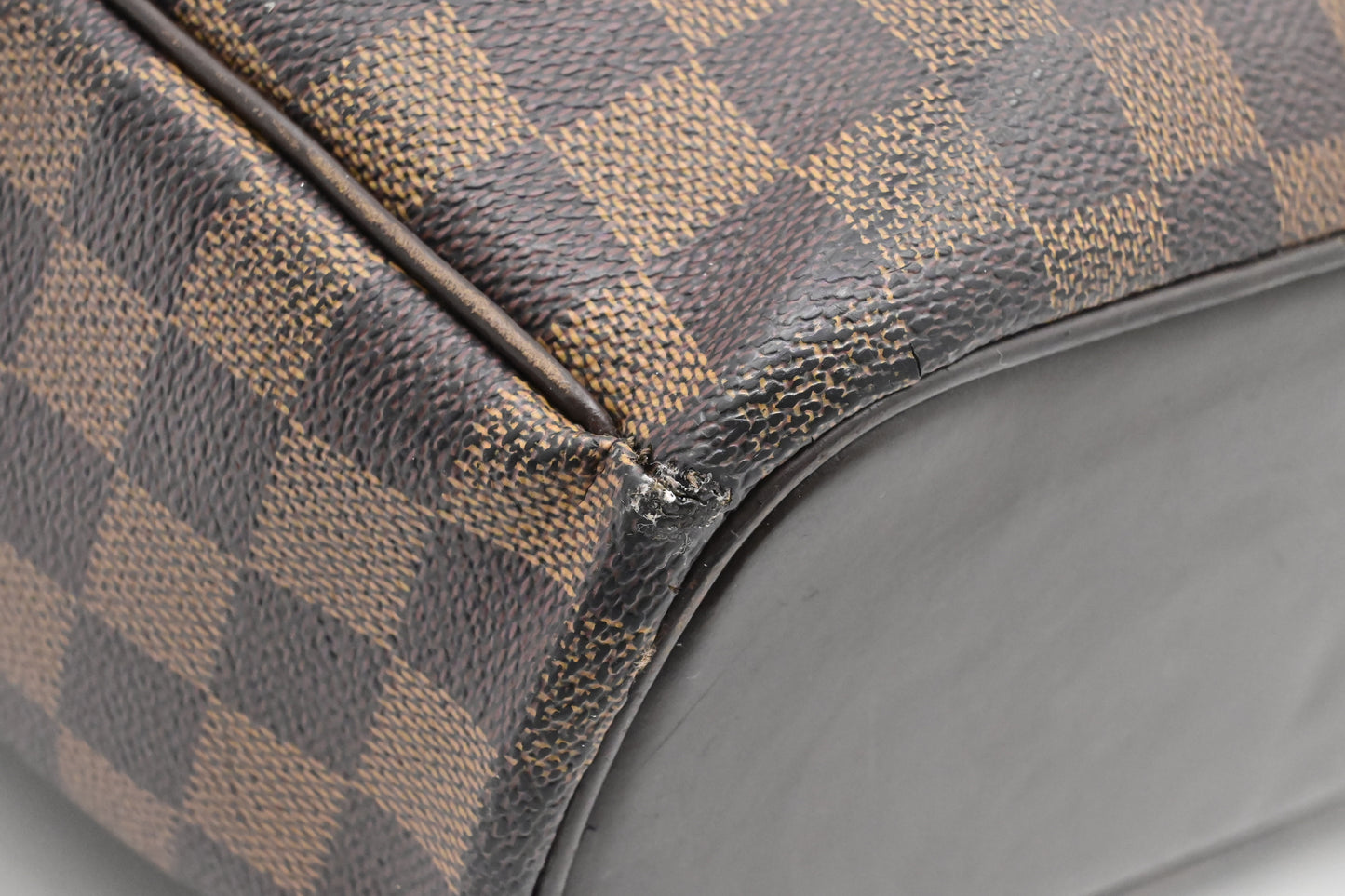 Louis Vuitton Sarria Horizontal in Damier Ebene Canvas