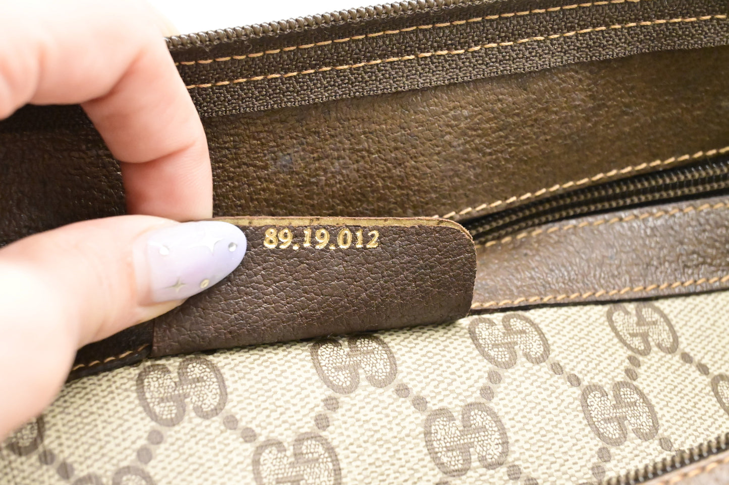 Gucci Shoulder Tote in GG Supreme Canvas