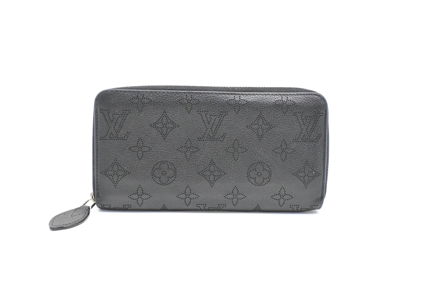 Louis Vuitton Long Zippy Wallet in Black Mahina Leather
