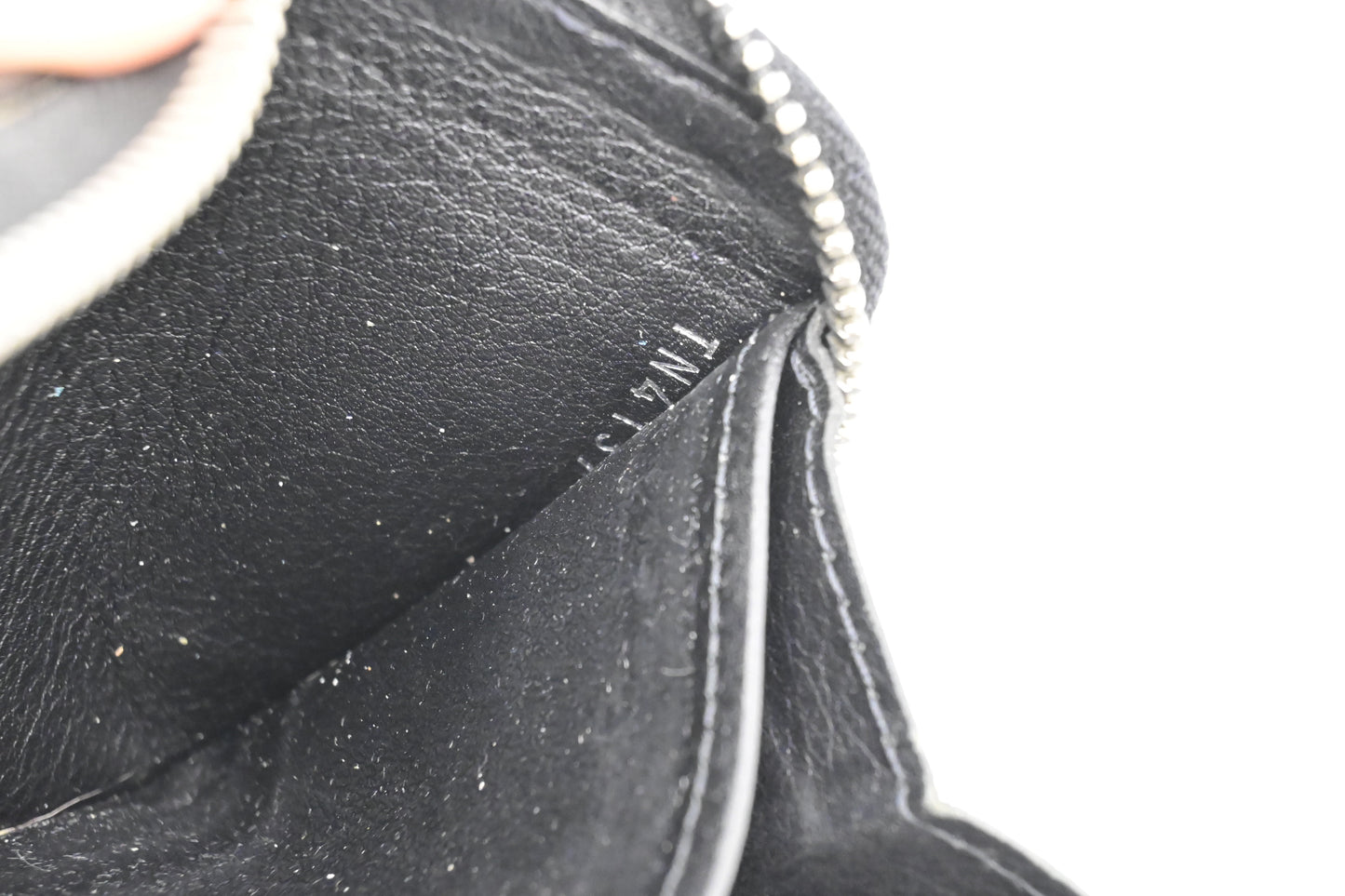Louis Vuitton Long Zippy Wallet in Black Mahina Leather