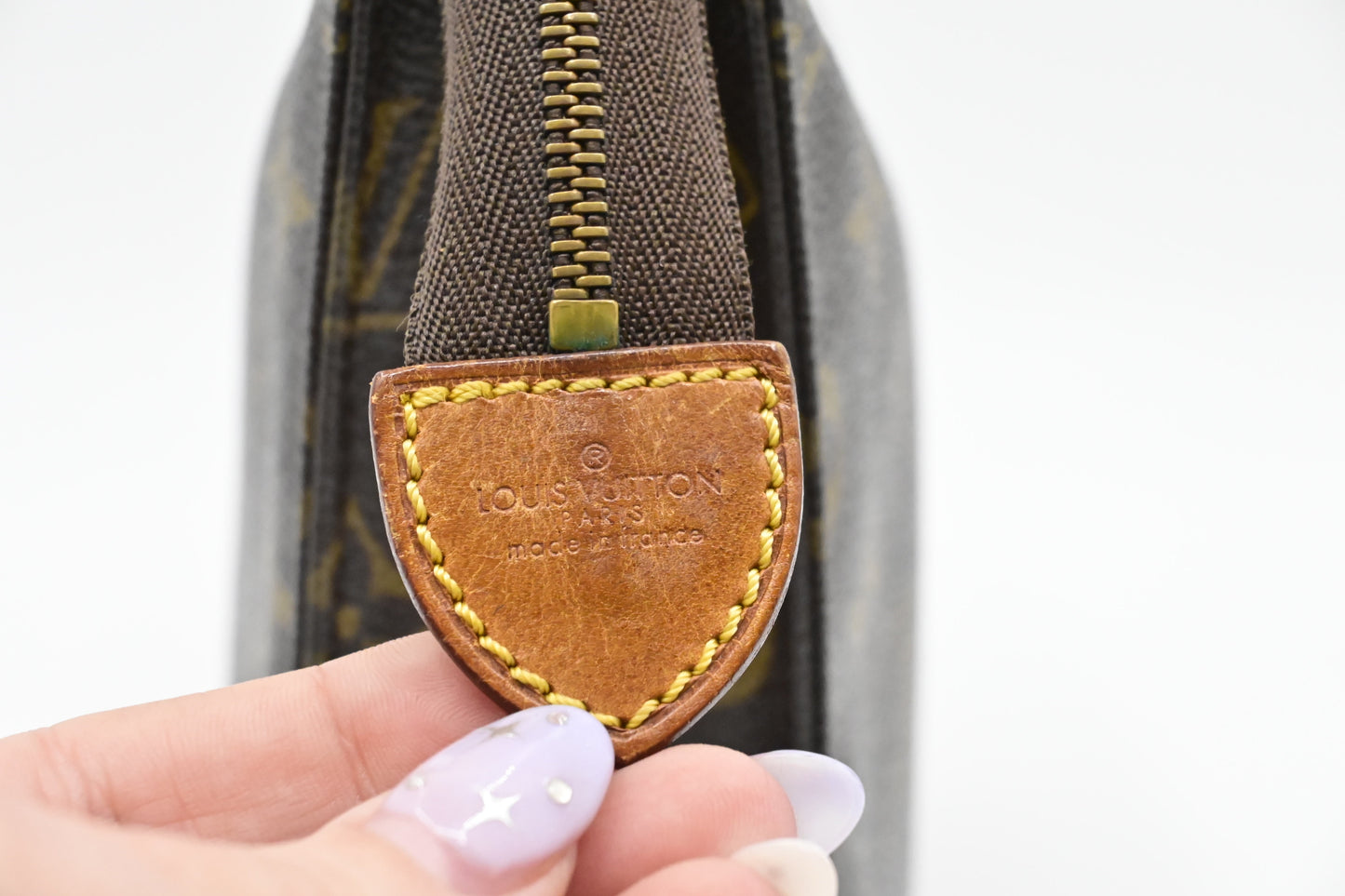 Louis Vuitton Toiletry 26 in Monogram Canvas