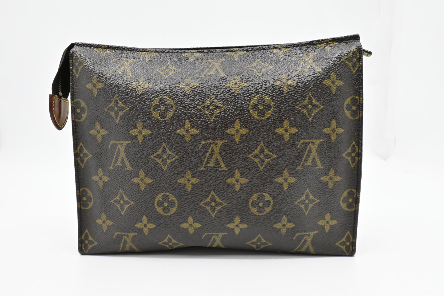 Louis Vuitton Toiletry 26 in Monogram Canvas
