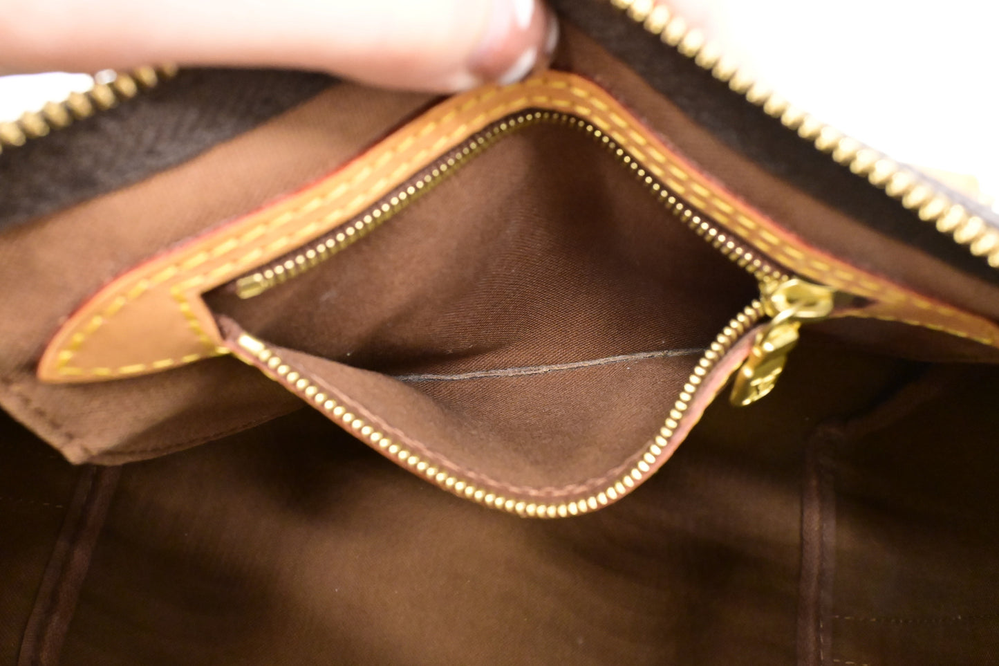 Louis Vuitton Speedy 25 Bandouliere in Monogram Canvas