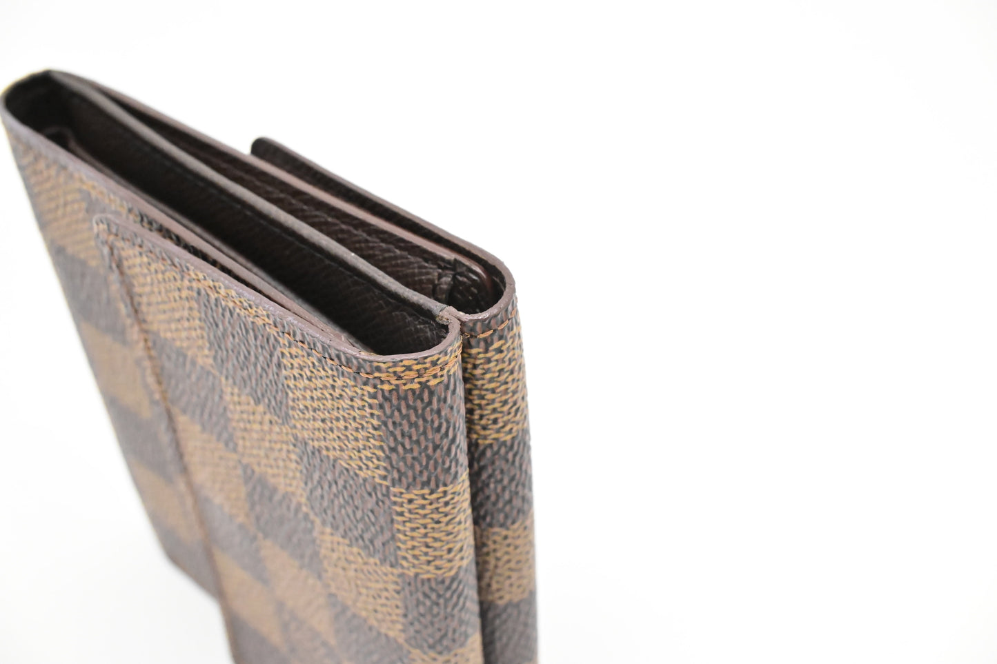 Louis Vuitton Elise Wallet in Damier Ebene Canvas