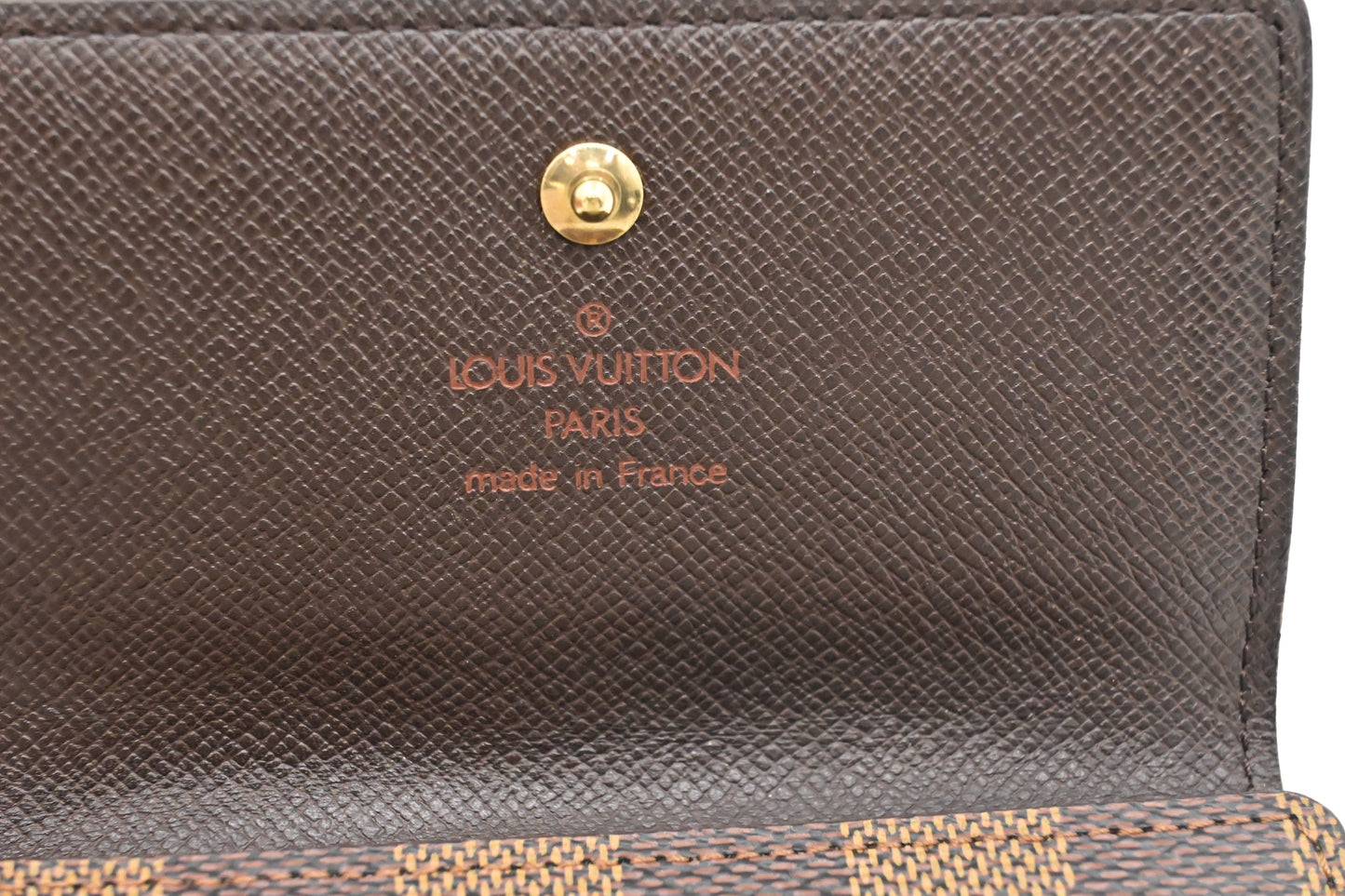 Louis Vuitton Elise Wallet in Damier Ebene Canvas