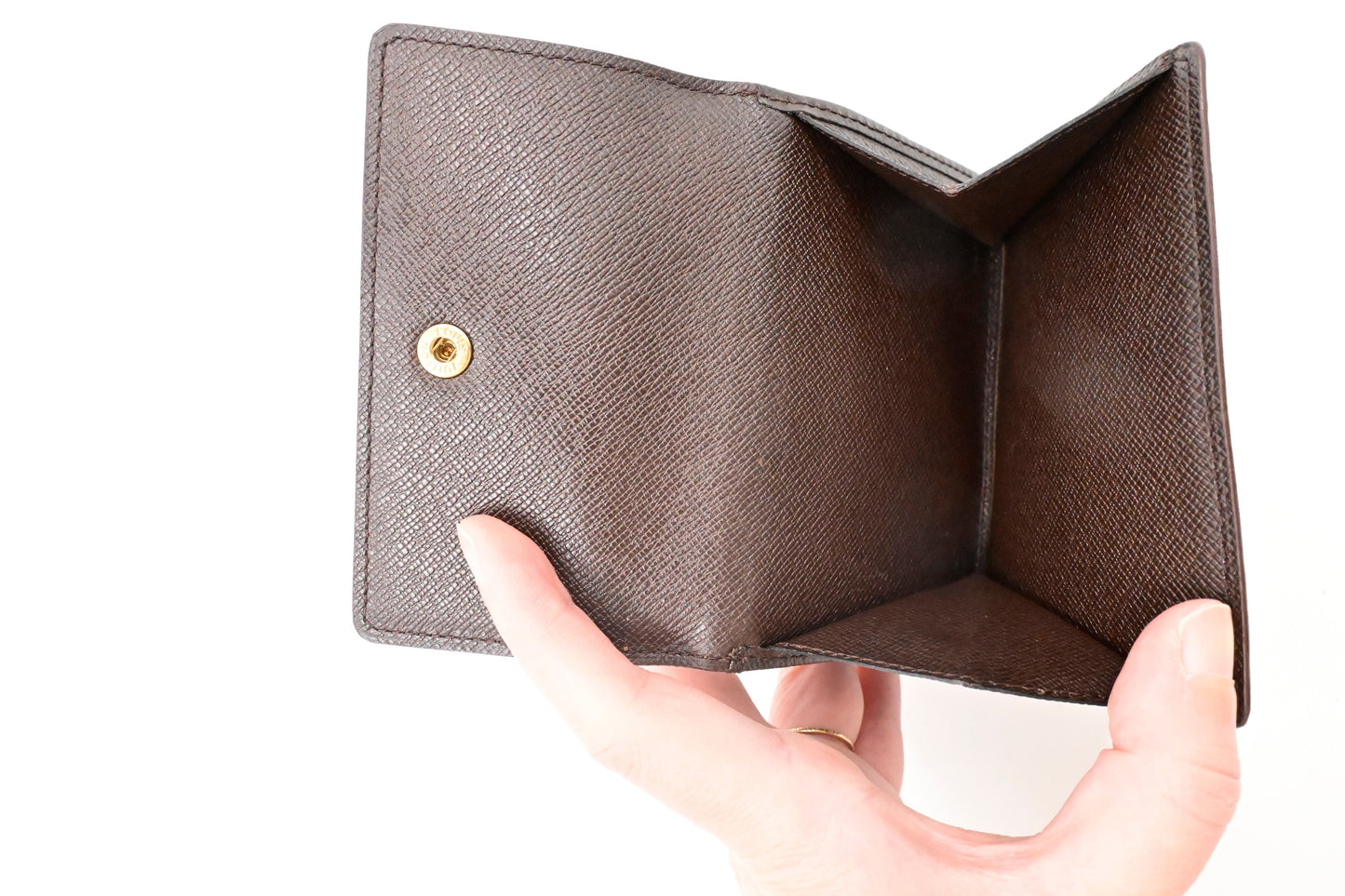 Louis Vuitton Elise Wallet in Damier Ebene Canvas