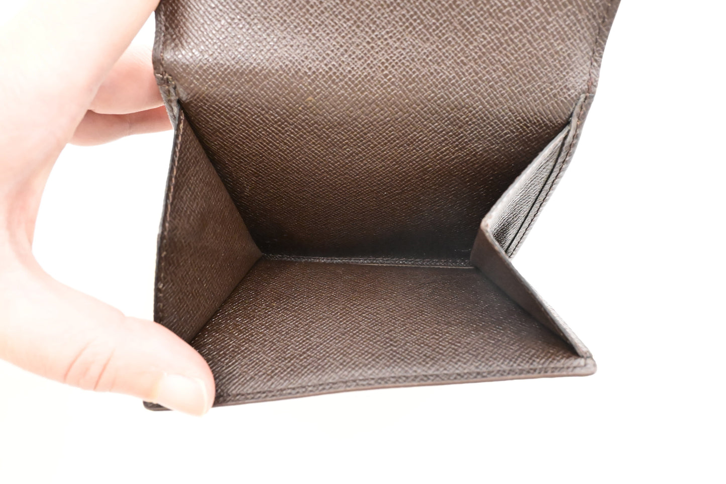 Louis Vuitton Elise Wallet in Damier Ebene Canvas