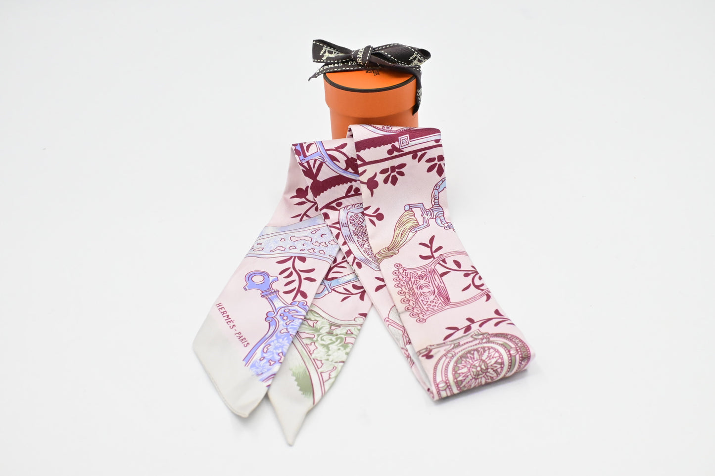 Hermes 'Etriers Remix' Twilly in Pink Silk