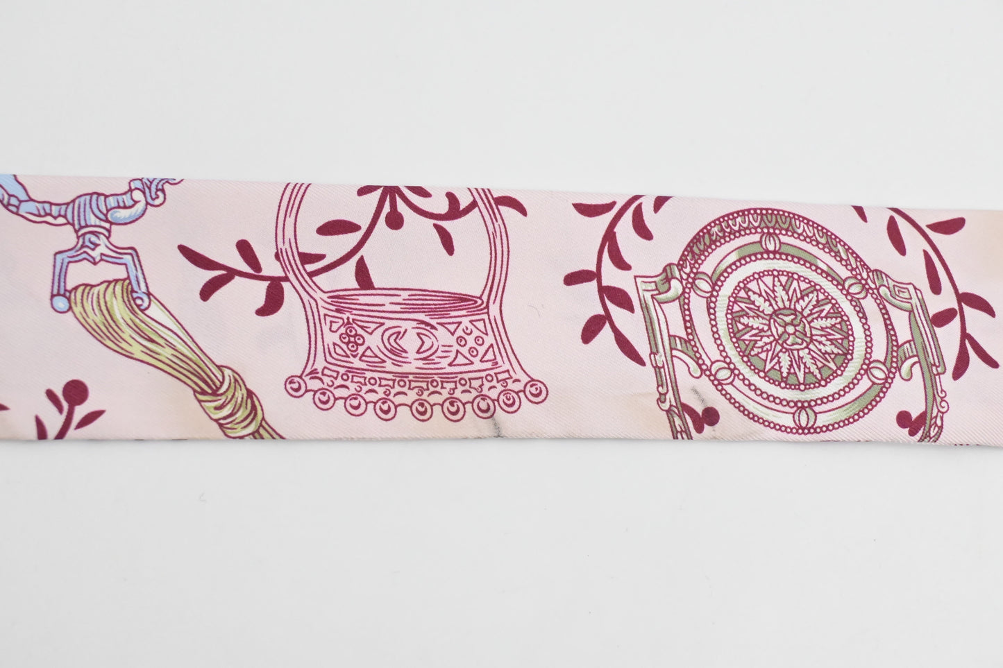 Hermes 'Etriers Remix' Twilly in Pink Silk