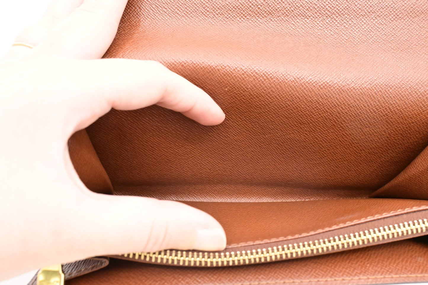 Louis Vuitton Sarah Wallet in Monogram Canvas
